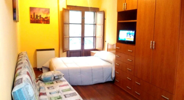 Studio in Salamanca, With Wonderful City View, Balcony and Wifi, Забронировать Отель Отели Саламанки 3 звезды, рядом с Monumento a La Celestina, 3*