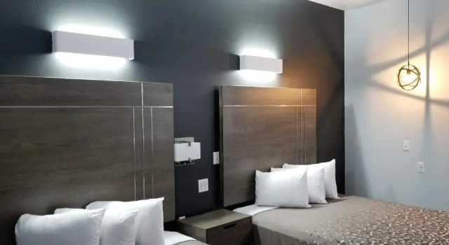 Continental Inn & Suites, Buchen Sie Hotel Conway LowCountry
