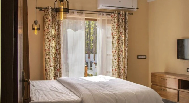 Roost Aaryan Manor, Book Hotel Hoteller i Prem Nagar med pool, Swimmingpool