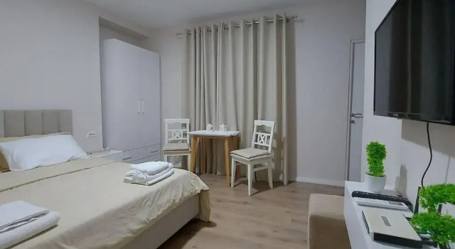COZY Couple Bedroom