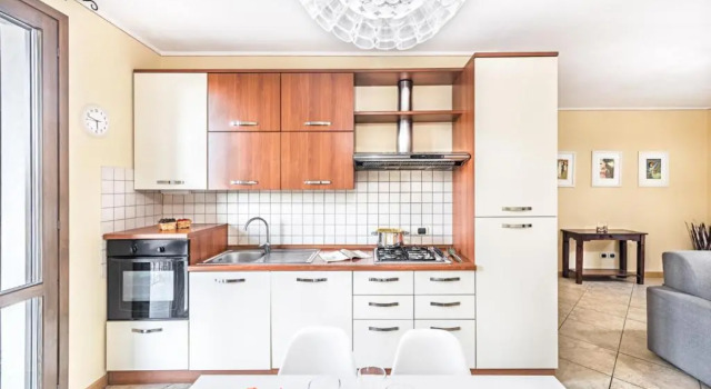 Rosy Apartment