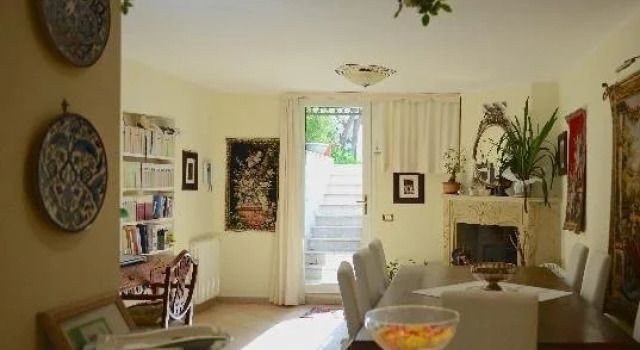 B&B Cagliari Villafiorita, Забронировать Отель Отели Кальяри с парковкой, Парковка