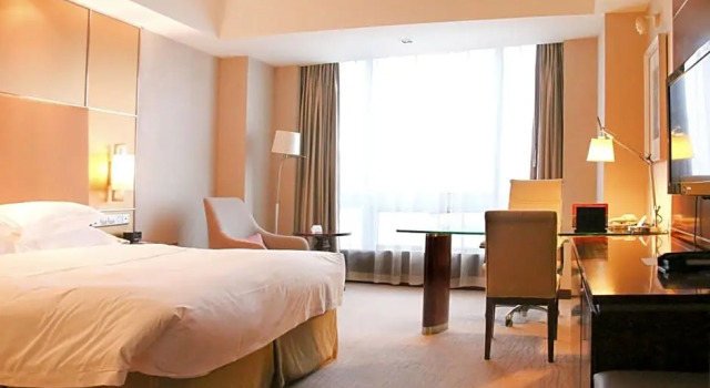 Номер Superior Crowne Plaza Yantai Sea View by IHG