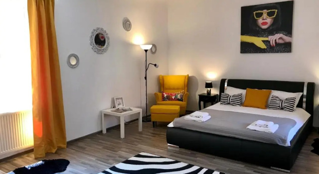 9 Central Residence