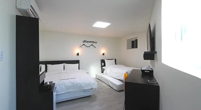 Номер Deluxe EKonomy Hotel Incheon Bupyeong Branch
