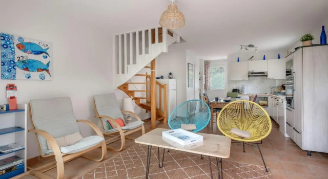 Maison familiale avec un grand jardin a Arzon, Rezerwuj Hotel Arzon 