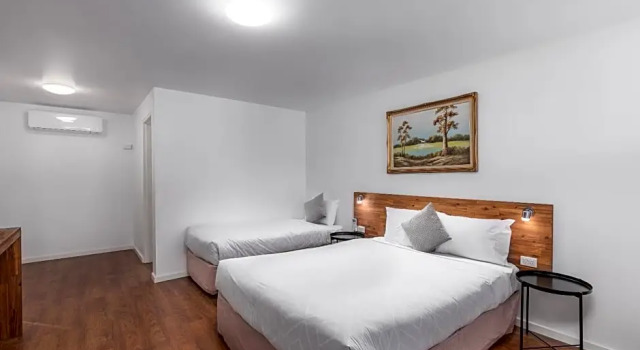 Номер Deluxe Econo Lodge Lilydale