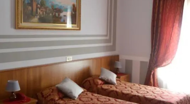 Трёхместный номер Standard Hotel Facioni