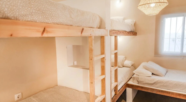 Wild House Tarifa, Buchen Sie Hostel La Costa Andalusien