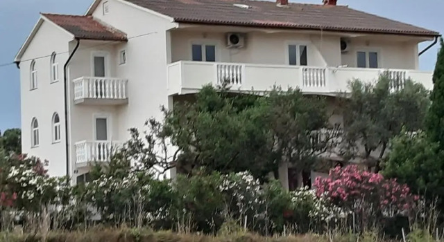 Апартаменты c 1 комнатой с балконом и с видом на море Apartments by the sea Povljana, Pag - 21144
