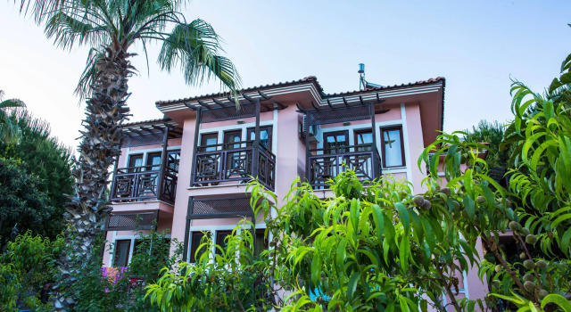 Pink Palace Hotel