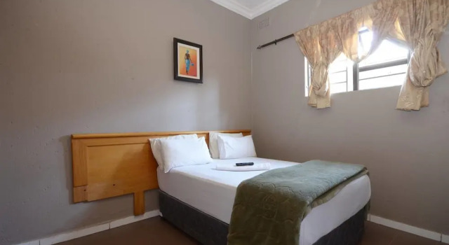 Люкс Premium Legacy Guest Lodge