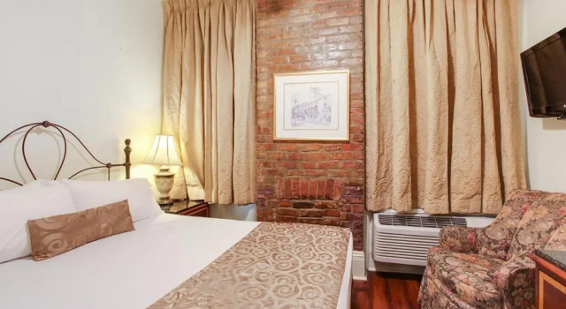 Номер Standard New Orleans Guest House