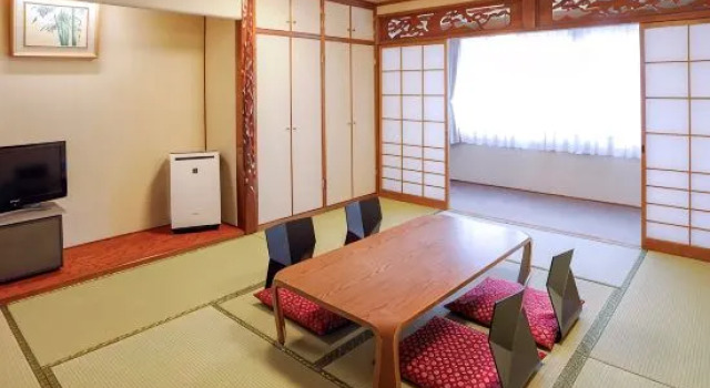 Номер Standard Hyogo Kyosai Kaikan