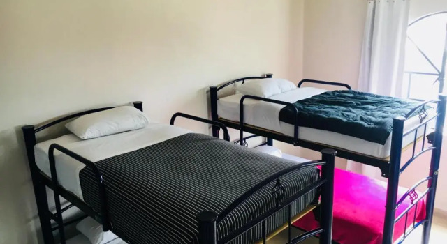 Standard triplă cameră Andaina Hostel