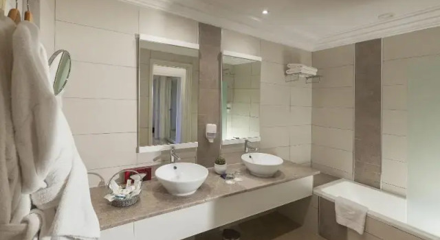 Двухместный номер Superior с балконом TUI BLUE Palm Beach Palace Djerba