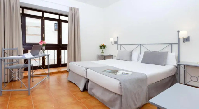 Двухместный номер Standard Sercotel Toledo Imperial