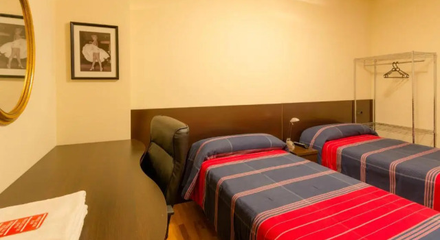 Номер Standard Pension Logroño