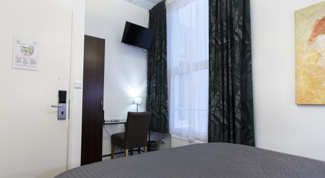Quentin Canal House Hotel