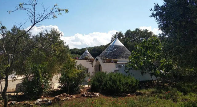 Piccolo Trullo Ostunese Le Jardin de Sophie', Забронировать Отель Отели Остуни с парковкой, Парковка