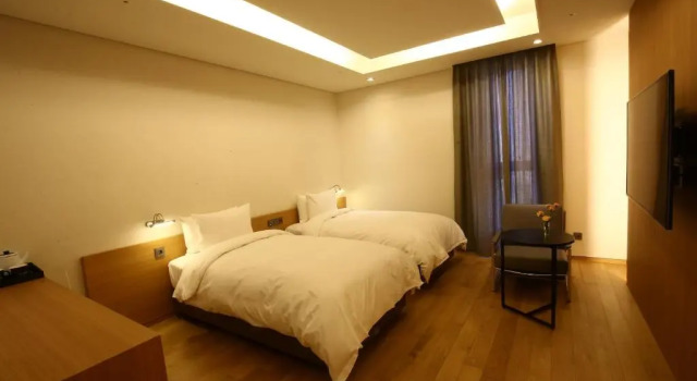 Двухместный номер Superior Hotel East9