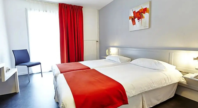 Двухместный номер Standard Hotel du Golf St Laurent