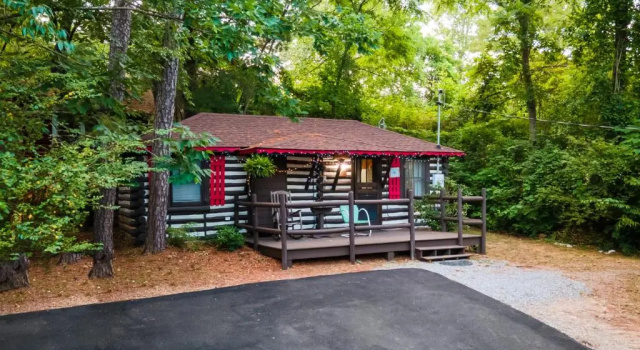 Номер Standard Log Cabin Motor Court