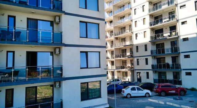 Little Loft No8, Varaa Huoneisto Hotellit Mamaia-Sat pysäköinnillä, Pysäköinti