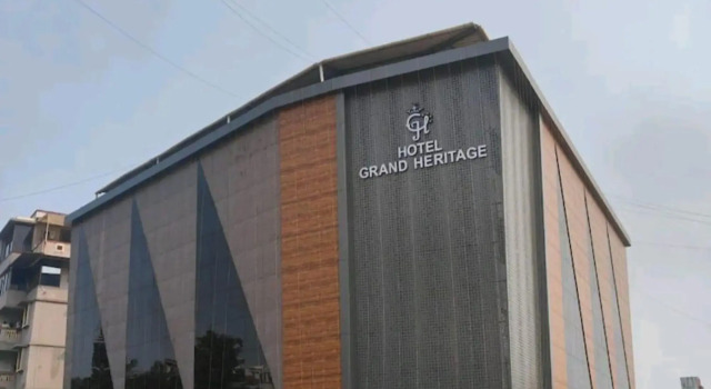 Hotel Grand Heritage, Rezervovat Hotel Hotely v Gujarat s parkováním, Parkování
