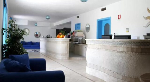 Hotel Gran Torre, Rezervasyon Otel Sinis Peninsula otoparklı oteller, Otopark