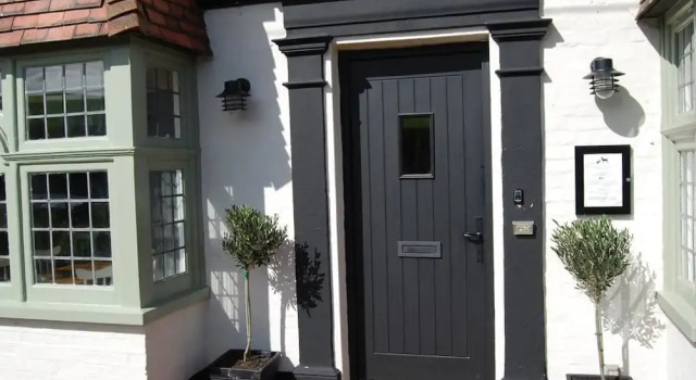Hare And Hounds, Book Hotel 3-stjernede hoteller i Merseyside, 3*