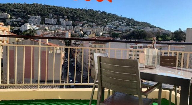 Апартаменты F4 120 m2 10 minutes à pieds du vieux nice
