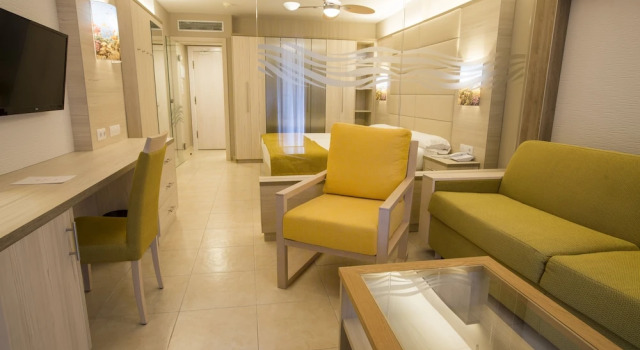 Двухместный номер Standard с балконом Bull Dorado Beach & Spa