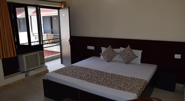 Hotel Moksha, Rezervovat Hotel Rišikéš Uttarakhand