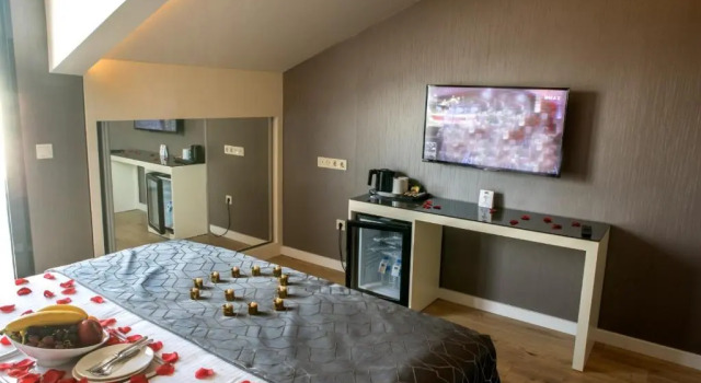 Двухместный номер Terrace Elm Suite Hotel