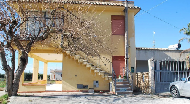 Apartment with 2 Bedrooms in Porto Palo, with Wonderful Sea View And Furnished Terrace, Book Apartment Porto Palo Sicily