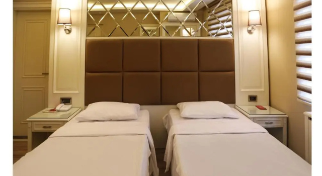 Трёхместный номер Deluxe Fimka Hotel