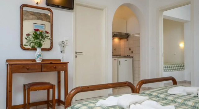 Апартаменты c 1 комнатой Polemis Studios & Apartments