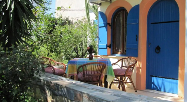 Апартаменты с 2 комнатами Villa Thalia