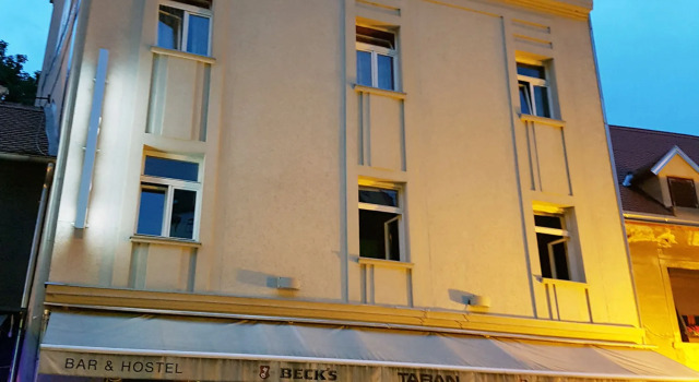 Taban Hostel