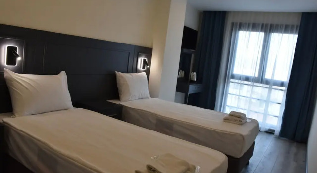 Shishly Palace Hotel