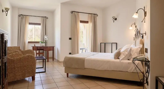 Standard Kolmen hengen huone parvekkeella Hotel Montecallini