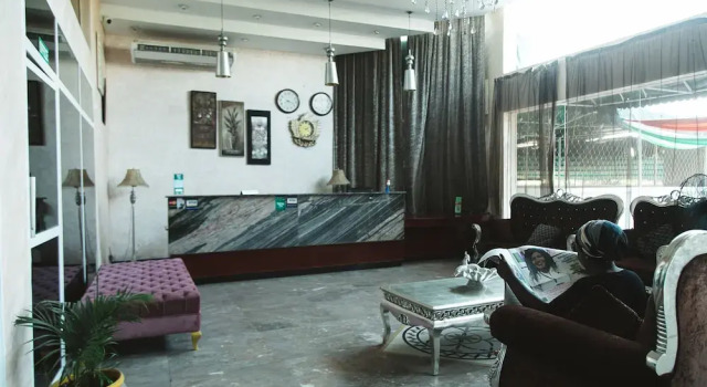 Kebby's Hotel, Buchen Sie Hotel Mikocheni Daressalam