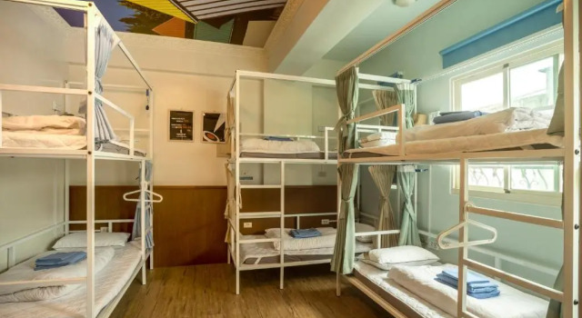Кровать в общем номере (женский номер) 123 Cheers Hostel