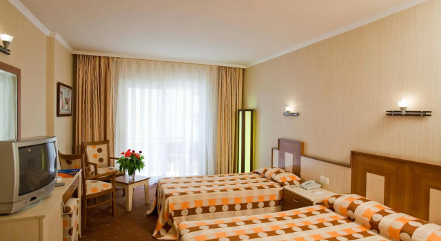 Calido Sol Hotel