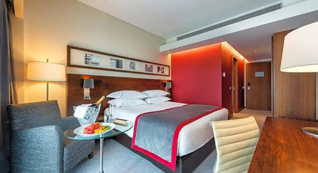 Номер Executive Lagoas Park Hotel