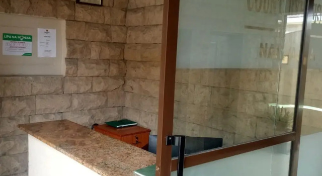 Countryhouse Inn Hotel, Book Hotel Hotels in Nakuru County with Parking, Parking