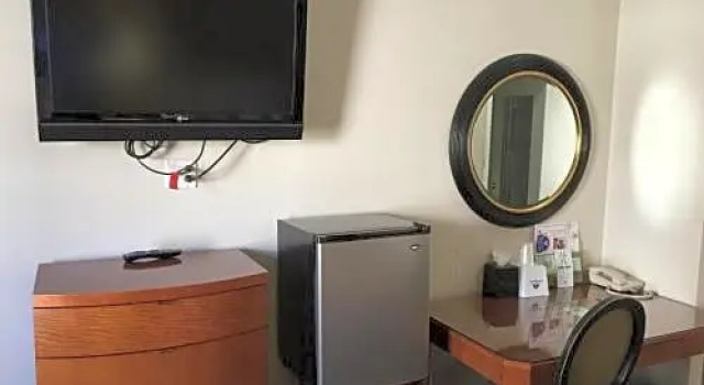 Четырёхместный номер Standard Americas Best Value Inn & Suites - SoMa