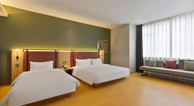 JI Hotel (Chongqing Jiefangbei Pedestrian Street)