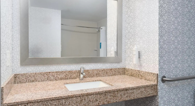 Номер Standard Residence Inn Akron South/Green